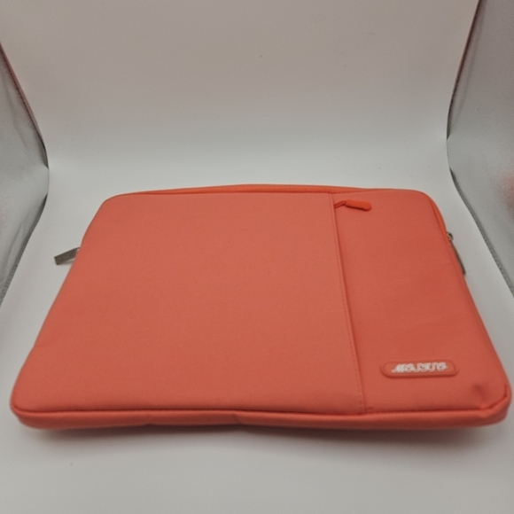 Mosiso Handbags - Mosiso laptop sleeve in Coral for 13-14 inch laptop